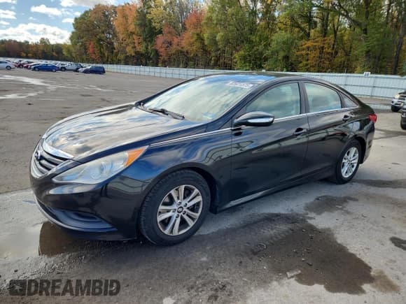 ✅ 2014 Hyundai Sonata GLS • VIN: 5NPEB4AC5EH928350 • Лот: 82621375. Опубликован ранее на Copart с пробегом 129 989 миль. Бесплатный доступ к архиву аукционных продаж из США и подробный отчёт об истории автомобиля на DreamBid. Изображение 1.