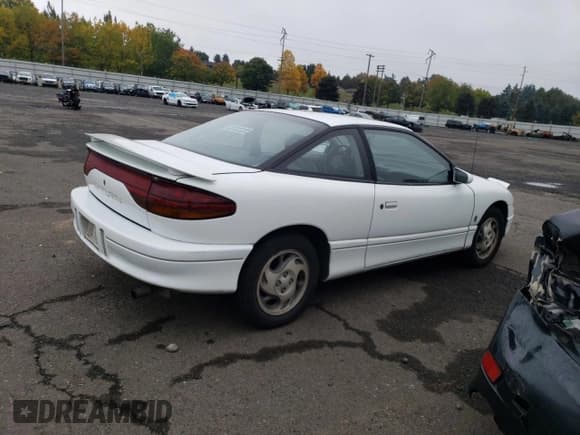 ✅ 1995 Saturn 2dr Coupe • VIN: 1G8ZH127XSZ326509 • Лот: 77352434. Опубликован ранее на Copart с пробегом 108 990 миль. Бесплатный доступ к архиву аукционных продаж из США и подробный отчёт об истории автомобиля на DreamBid. Изображение 3.