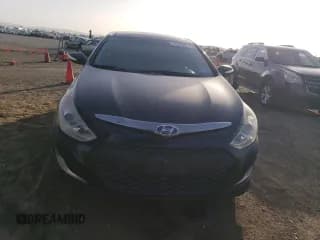 ✅ 2012 Hyundai Sonata Hybrid • VIN: KMHEC4A48CA056431 • Lot: 77040074. Listed on Copart with 110,086 mi. Free auction sales archive from the USA and detailed vehicle history report at DreamBid. Image 5.