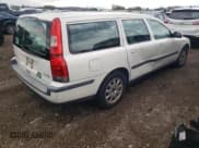 ✅ 2003 Volvo V70 2.4L • VIN: YV1SW61T632326469 • Lot: 85792284. Listed on Copart with 95,952 mi. Free auction sales archive from the USA and detailed vehicle history report at DreamBid. Image 3.