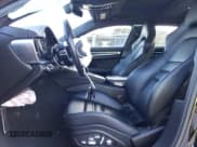 ✅ 2019 Porsche Panamera GTS • VIN: WP0AG2A77KL139857 • Lot: 41103794. Wystawiony na Copart z przebiegiem 25 287 mil. Bezpłatny archiwum sprzedaży aukcyjnych z USA i szczegółowy raport historii pojazdu na DreamBid. Zdjęcie 7.