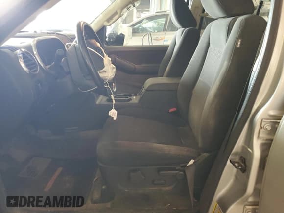 ✅ 2010 Ford Explorer Sport Trac XLT • VIN: 1FMEU5BE5AUF03013 • Лот: 67212825. Опубликован ранее на Copart с пробегом 129 668 миль. Бесплатный доступ к архиву аукционных продаж из США и подробный отчёт об истории автомобиля на DreamBid. Изображение 7.