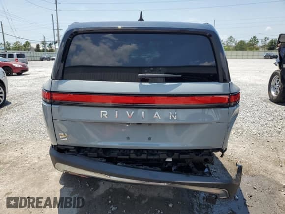✅ 2024 Rivian R1S Adventure • VIN: 7PDSGABAXRN035461 • Lot: 57516995. Listed on Copart with 17,090 mi. Free auction sales archive from the USA and detailed vehicle history report at DreamBid. Image 6.