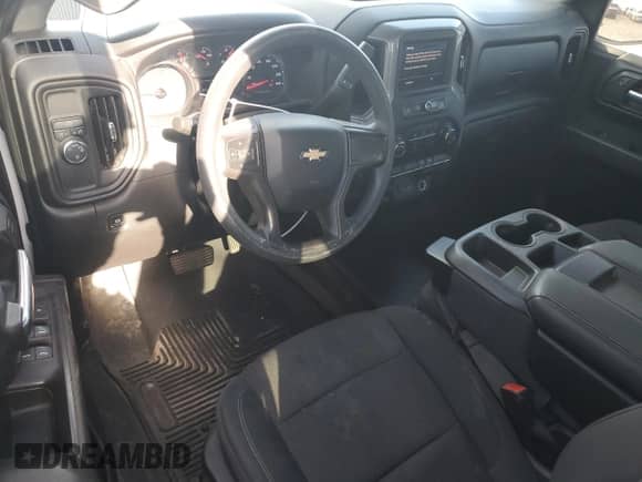 ✅ 2021 Chevrolet Silverado 1500 Work Truck • VIN: 1GCRWAEF4MZ130258 • Lot: 70047554. Wystawiony na Copart z przebiegiem 149 661 mil. Bezpłatny archiwum sprzedaży aukcyjnych z USA i szczegółowy raport historii pojazdu na DreamBid. Zdjęcie 8.