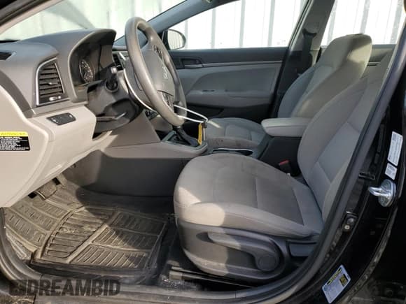 ✅ 2018 Hyundai Elantra SE • VIN: KMHD74LF3JU495482 • Lot: 91108175. Listed on Copart with 99,682 mi. Free auction sales archive from the USA and detailed vehicle history report at DreamBid. Image 7.