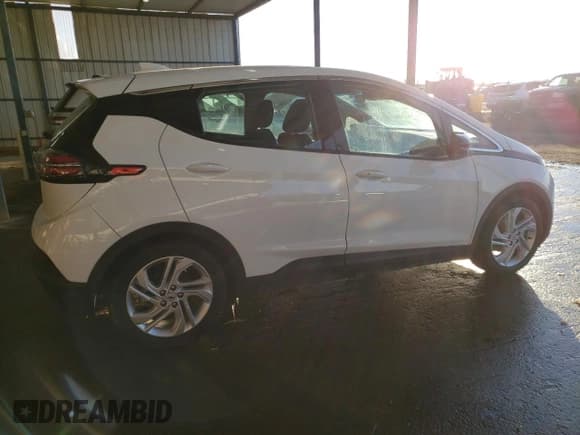 ✅ 2023 Chevrolet Bolt EV 1LT • VIN: 1G1FW6S00P4164496 • Lot: 41758375. Wystawiony na Copart z przebiegiem 16 177 mil. Bezpłatny archiwum sprzedaży aukcyjnych z USA i szczegółowy raport historii pojazdu na DreamBid. Zdjęcie 3.