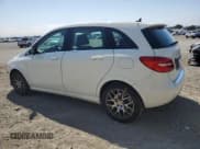 ✅ 2014 Mercedes-Benz B Electric Drive • VIN: WDDVP9AB5EJ003358 • Lot: 60154845. Wystawiony na Copart z przebiegiem 144 522 mil. Bezpłatny archiwum sprzedaży aukcyjnych z USA i szczegółowy raport historii pojazdu na DreamBid. Zdjęcie 2.