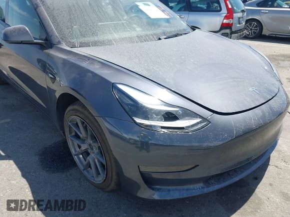 ✅ 2023 Tesla Model 3 Long Range • VIN: 5YJ3E1EB6PF682747 • Lot: 41980506. Wystawiony na IAAI z przebiegiem 32 541 mil. Bezpłatny archiwum sprzedaży aukcyjnych z USA i szczegółowy raport historii pojazdu na DreamBid. Zdjęcie 6.