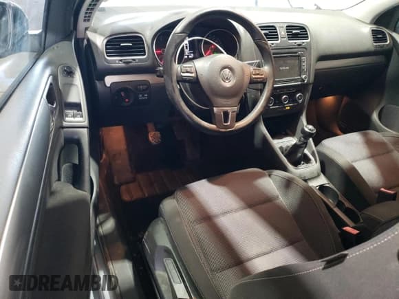 ✅ 2012 Volkswagen Golf TDI w/Tech Pkg • VIN: WVWMM7AJ2CW113181 • Lot: 52576855. Listed on Copart with 100,589 mi. Free auction sales archive from the USA and detailed vehicle history report at DreamBid. Image 8.