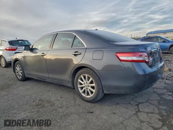 ✅ 2011 Toyota Camry LE • VIN: 4T1BF3EK0BU611964 • Lot: 93753215. Wystawiony na Copart z przebiegiem 160 614 mil. Bezpłatny archiwum sprzedaży aukcyjnych z USA i szczegółowy raport historii pojazdu na DreamBid. Zdjęcie 2.