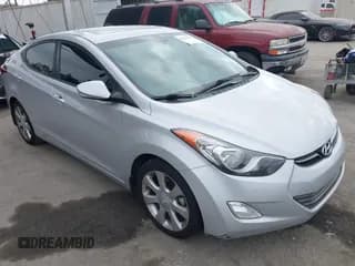 ✅ 2013 Hyundai Elantra GLS • VIN: KMHDH4AE6DU779474 • Lot: 42569044. Wystawiony na IAAI z przebiegiem 95 106 mil. Bezpłatny archiwum sprzedaży aukcyjnych z USA i szczegółowy raport historii pojazdu na DreamBid. Zdjęcie 1.