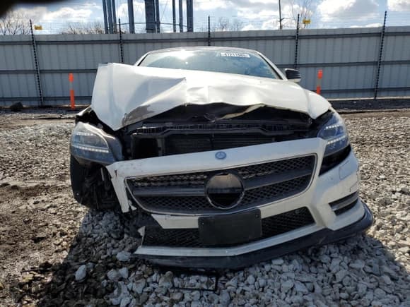 ✅ 2012 Mercedes-Benz CLS 550 • VIN: WDDLJ9BB9CA043527 • Lot: 47211585. Listed on Copart with 153,278 mi. Free auction sales archive from the USA and detailed vehicle history report at DreamBid. Image 5.