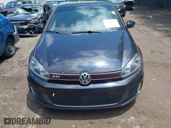 ✅ 2010 Volkswagen Golf GTI • VIN: WVWEV7AJ7AW178851 • Lot: 42534573. Listed on IAAI with 141,542 mi. Free auction sales archive from the USA and detailed vehicle history report at DreamBid. Image 6.