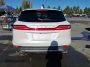 ✅ 2017 Lincoln MKC Select • VIN: 5LMCJ2C98HUL33379 • Lot: 43775018. Listed on IAAI with 79,297 mi. Free auction sales archive from the USA and detailed vehicle history report at DreamBid. Image 16.