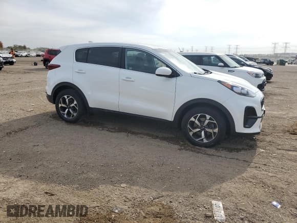 ✅ 2020 Kia Sportage LX • VIN: KNDPM3AC4L7797541 • Lot: 83787665. Wystawiony na Copart z przebiegiem 73 983 mil. Bezpłatny archiwum sprzedaży aukcyjnych z USA i szczegółowy raport historii pojazdu na DreamBid. Zdjęcie 4.