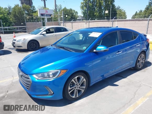 ✅ 2017 Hyundai Elantra Value Edition • VIN: 5NPD84LF5HH078435 • Lot: 42878522. Listed on IAAI with 103,821 mi. Free auction sales archive from the USA and detailed vehicle history report at DreamBid. Image 17.