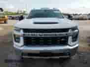 ✅ 2021 Chevrolet Silverado 2500HD LT • VIN: 1GC1YNE75MF169367 • Lot: 55177475. Wystawiony na Copart z przebiegiem 64 452 mil. Bezpłatny archiwum sprzedaży aukcyjnych z USA i szczegółowy raport historii pojazdu na DreamBid. Zdjęcie 5.