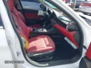 ✅ 2021 Alfa Romeo Giulia • VIN: ZARFAMAN7M7639925 • Lot: 41927822. Listed on IAAI with 25,665 mi. Free auction sales archive from the USA and detailed vehicle history report at DreamBid. Image 5.