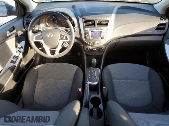 ✅ 2014 Hyundai Accent GS • VIN: KMHCT5AE0EU190048 • Лот: 80358234. Опубликован ранее на Copart с пробегом 73 211 миль. Бесплатный доступ к архиву аукционных продаж из США и подробный отчёт об истории автомобиля на DreamBid. Изображение 8.