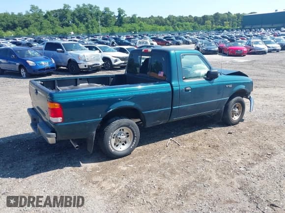 ✅ 1998 Ford Ranger XL • VIN: 1FTYR10C1WUB33988 • Лот: 42831160. Опубликован ранее на IAAI с пробегом 195 457 миль. Бесплатный доступ к архиву аукционных продаж из США и подробный отчёт об истории автомобиля на DreamBid. Изображение 4.