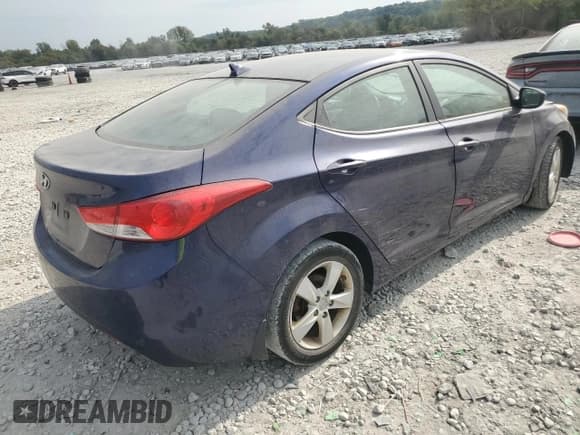 ✅ 2013 Hyundai Elantra GLS • VIN: 5NPDH4AE8DH358659 • Lot: 86520565. Listed on Copart with 298,975 mi. Free auction sales archive from the USA and detailed vehicle history report at DreamBid. Image 3.