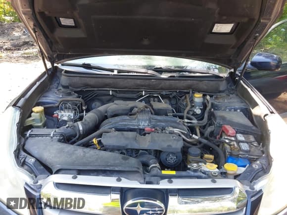 ✅ 2013 Subaru Outback Limited • VIN: 4S4BRCKC0D3251043 • Lot: 42562400. Listed on IAAI with 265,520 mi. Free auction sales archive from the USA and detailed vehicle history report at DreamBid. Image 10.