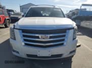 ✅ 2020 Cadillac Escalade Luxury • VIN: 1GYS4BKJ9LR194374 • Лот: 87488405. Опубликован ранее на Copart с пробегом 57 715 миль. Бесплатный доступ к архиву аукционных продаж из США и подробный отчёт об истории автомобиля на DreamBid. Изображение 5.