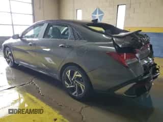 2025 Hyundai Elantra SEL Convenience with VIN KMHLS4DG1SU910642, listed as a Copart auction lot 90224255 with 24,478 mi miles and Clean title. Bid and sale history available at DreamBid. Image 2.