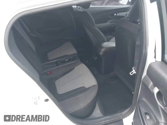 2019 Hyundai Veloster Turbo z VIN KMHTH6AB3KU020193, wystawiony jako IAAI lot #41526722 z przebiegiem 54 697 mil mil oraz . Historia ofert i sprzedaży dostępna na DreamBid. Obrazek 8.