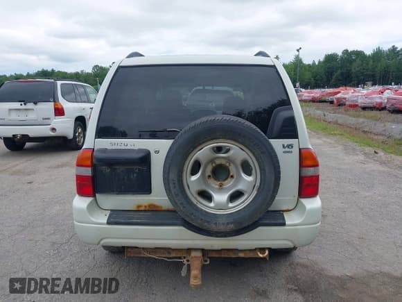 ✅ 2003 Suzuki XL7 Touring • VIN: JS3TX92V734107518 • Лот: 42666891. Опубликован ранее на IAAI с пробегом 193 582 миль. Бесплатный доступ к архиву аукционных продаж из США и подробный отчёт об истории автомобиля на DreamBid. Изображение 15.