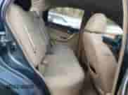 2011 Chevrolet Aveo 1LT z VIN KL1TD5DE4BB144492, wystawiony jako Copart lot #86099294 z przebiegiem 98 068 mil mil oraz Czysty tytuł • Clean title. Historia ofert i sprzedaży dostępna na DreamBid. Obrazek 10.