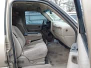 ✅ 2004 Chevrolet Silverado 2500HD LS • VIN: 1GCHC23U14F111681 • Лот: 41572118. Опубликован ранее на IAAI с пробегом 410 470 миль. Бесплатный доступ к архиву аукционных продаж из США и подробный отчёт об истории автомобиля на DreamBid. Изображение 5.