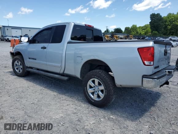✅ 2014 Nissan Titan SV • VIN: 1N6AA0CC0EN506801 • Лот: 57943455. Опубликован ранее на Copart с пробегом 112 401 миль. Бесплатный доступ к архиву аукционных продаж из США и подробный отчёт об истории автомобиля на DreamBid. Изображение 2.