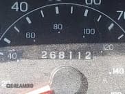 ✅ 2000 Ford F-250 XL • VIN: 1FTNX21L2YED40884 • Лот: 42236268. Опубликован ранее на IAAI с пробегом 268 112 миль. Бесплатный доступ к архиву аукционных продаж из США и подробный отчёт об истории автомобиля на DreamBid. Изображение 14.