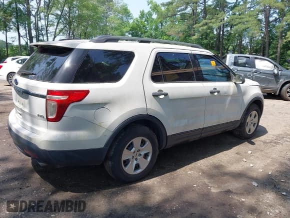 ✅ 2011 Ford Explorer • VIN: 1FMHK8B88BGA64145 • Лот: 42496626. Опубликован ранее на IAAI с пробегом 254 835 миль. Бесплатный доступ к архиву аукционных продаж из США и подробный отчёт об истории автомобиля на DreamBid. Изображение 4.