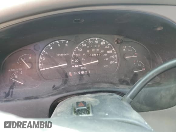 ✅ 1999 Mazda B-Series SE • VIN: 4F4ZR17XXXTM36358 • Lot: 77479454. Wystawiony na Copart z przebiegiem 38 946 mil. Bezpłatny archiwum sprzedaży aukcyjnych z USA i szczegółowy raport historii pojazdu na DreamBid. Zdjęcie 9.