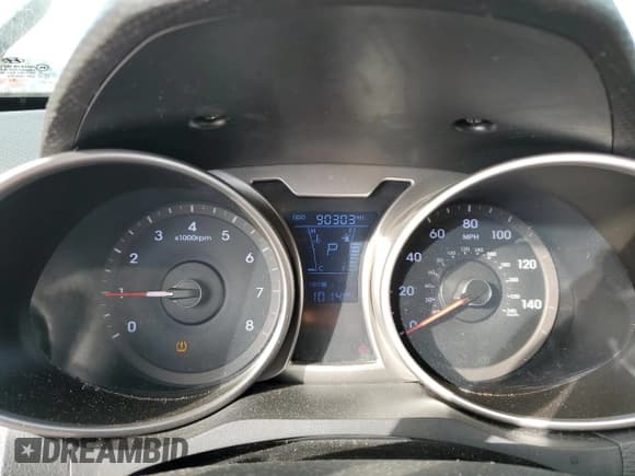 ✅ 2013 Hyundai Veloster w/Black Int • VIN: KMHTC6AD5DU156568 • Lot: 85583434. Listed on Copart with 90,303 mi. Free auction sales archive from the USA and detailed vehicle history report at DreamBid. Image 9.