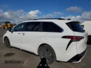 ✅ 2024 Toyota Sienna XSE • VIN: 5TDDRKEC7RS192680 • Лот: 87912735. Опубликован ранее на Copart с пробегом 27 806 миль. Бесплатный доступ к архиву аукционных продаж из США и подробный отчёт об истории автомобиля на DreamBid. Изображение 2.