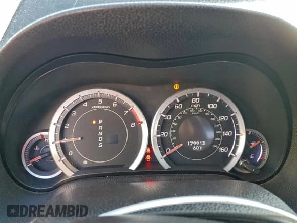 ✅ 2011 Acura TSX • VIN: JH4CU2F68BC008145 • Lot: 93356885. Listed on Copart with 179,913 mi. Free auction sales archive from the USA and detailed vehicle history report at DreamBid. Image 9.