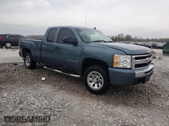 ✅ 2009 Chevrolet Silverado 1500 Work Truck • VIN: 1GCEC19X19Z123303 • Lot: 51607005. Wystawiony na Copart z przebiegiem 96 771 mil. Bezpłatny archiwum sprzedaży aukcyjnych z USA i szczegółowy raport historii pojazdu na DreamBid. Zdjęcie 4.