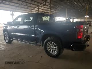 ✅ 2021 Chevrolet Silverado 1500 LT • VIN: 1GCUYDET9MZ264338 • Lot: 82922704. Wystawiony na Copart z przebiegiem 50 606 mil. Bezpłatny archiwum sprzedaży aukcyjnych z USA i szczegółowy raport historii pojazdu na DreamBid. Zdjęcie 2.