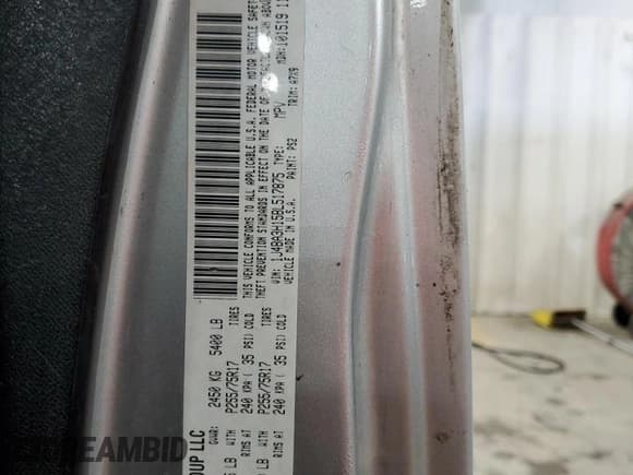 ✅ 2011 Jeep Wrangler Unlimited Sport • VIN: 1J4BA3H15BL517875 • Лот: 86504425. Опубликован ранее на Copart с пробегом 205 007 миль. Бесплатный доступ к архиву аукционных продаж из США и подробный отчёт об истории автомобиля на DreamBid. Изображение 13.