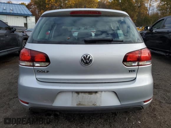 ✅ 2012 Volkswagen Golf TDI • VIN: WVWNM7AJ9CW246315 • Lot: 84807615. Wystawiony na Copart z przebiegiem 226 732 mil. Bezpłatny archiwum sprzedaży aukcyjnych z USA i szczegółowy raport historii pojazdu na DreamBid. Zdjęcie 6.