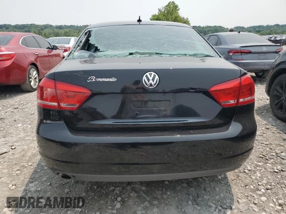 ✅ 2012 Volkswagen Passat S • VIN: 1VWAH7A3XCC020142 • Lot: 58004085. Listed on Copart with 117,054 mi. Free auction sales archive from the USA and detailed vehicle history report at DreamBid. Image 6.