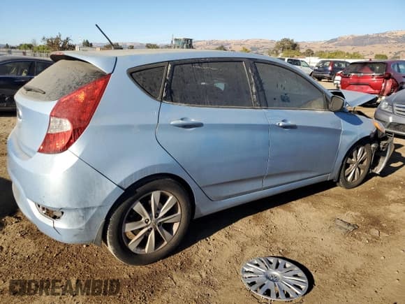 ✅ 2014 Hyundai Accent SE • VIN: KMHCU5AE2EU186791 • Лот: 76770304. Опубликован ранее на Copart с пробегом 165 466 миль. Бесплатный доступ к архиву аукционных продаж из США и подробный отчёт об истории автомобиля на DreamBid. Изображение 3.