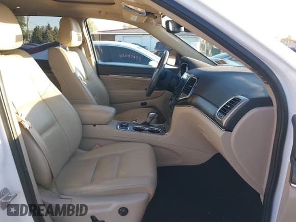 ✅ 2020 Jeep Grand Cherokee Limited • VIN: 1C4RJFBG7LC173213 • Lot: 43405326. Listed on IAAI with 66,212 mi. Free auction sales archive from the USA and detailed vehicle history report at DreamBid. Image 5.