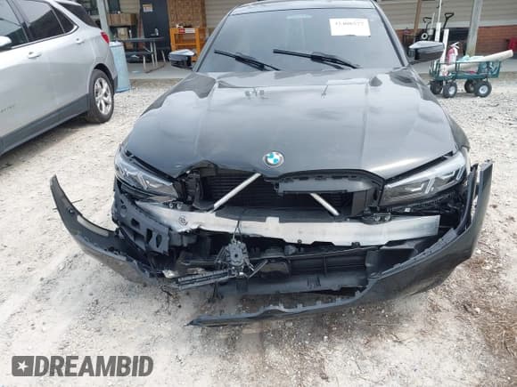 ✅ 2024 BMW 3 Series M340i xDrive • VIN: 3MW49FF00R8E21881 • Lot: 42408577. Wystawiony na IAAI z przebiegiem 17 853 mil. Bezpłatny archiwum sprzedaży aukcyjnych z USA i szczegółowy raport historii pojazdu na DreamBid. Zdjęcie 12.