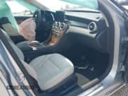 ✅ 2017 Mercedes-Benz C 300 • VIN: 55SWF4JB1HU179970 • Lot: 42822432. Listed on IAAI with 44,172 mi. Free auction sales archive from the USA and detailed vehicle history report at DreamBid. Image 5.