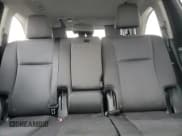 ✅ 2014 Toyota Highlander LE • VIN: 5TDZARFH9ES006003 • Lot: 85746945. Wystawiony na Copart z przebiegiem 93 391 mil. Bezpłatny archiwum sprzedaży aukcyjnych z USA i szczegółowy raport historii pojazdu na DreamBid. Zdjęcie 10.