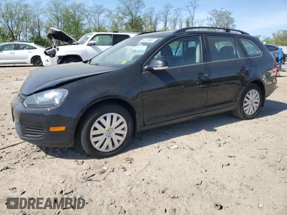 ✅ 2011 Volkswagen Jetta SE • VIN: 3VWPZ7AJ7BM677760 • Lot: 54329885. Listed on Copart with 106,727 mi. Free auction sales archive from the USA and detailed vehicle history report at DreamBid. Image 1.